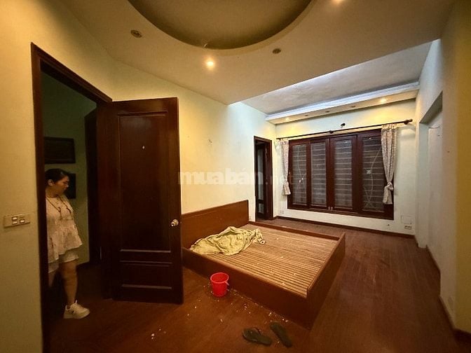 Nhà 4T P/Lô Hồ Ba Mẫu-Ô Đồng Lầm ngõ ba gác đỗ vài bước ra mặt hồ