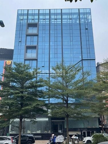 Chuyển nhượng tòa nhà 10 tầng, Mặ phố hồ Tây quảng an tây hồ hà nội 
