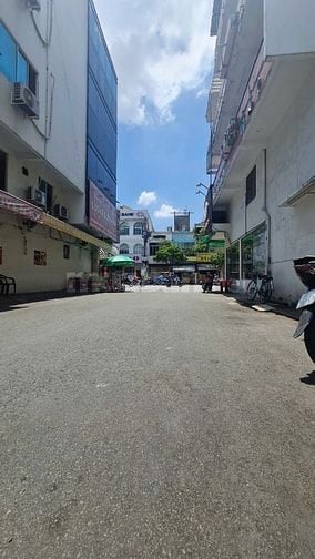  BÁN NHÀ GÓC 3 MẶT TIỀN LÃNH BINH THĂNG P8, Q11, 5m x 16m giá 22,9 tỷ