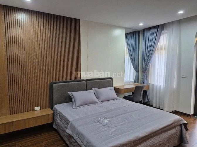 GẦN HỒ ĐÂM HỒNG , 60M RA Ô TÔ TRÁNH, NGÕ NÔNG RỘNG , 38M2 5TẦNG .