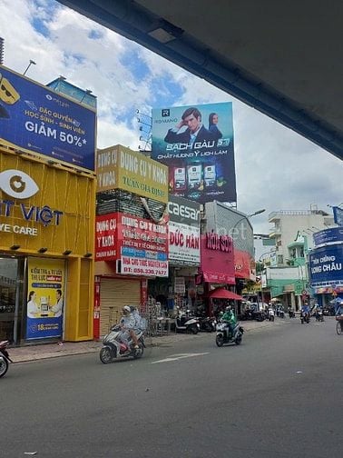 Bán nhà mặt tiền ngay vòng xoay ngã 6 Nguyễn Văn Nghi, Gò Vấp, 335m2