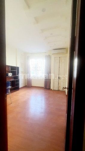 Cho thuê nhà phố Vĩnh Hồ, Đống Đa