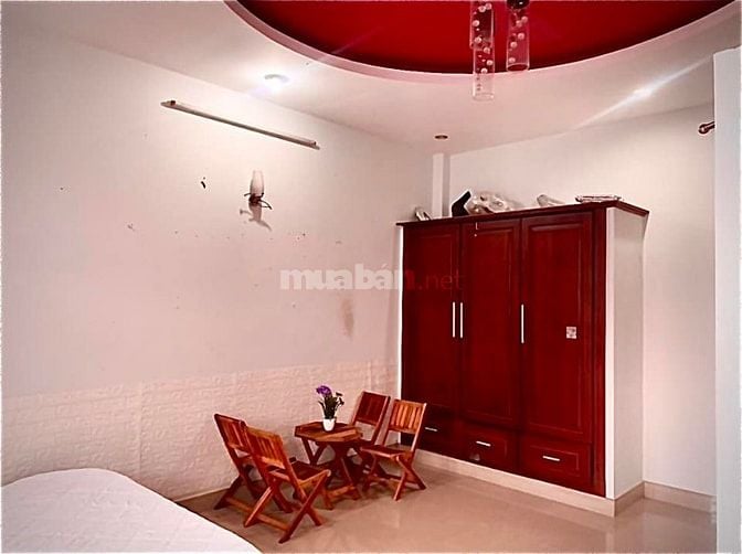 Cho thuê phòng đẹp, full nội thất, có ban công tại 373 Lý Thường Kiệt