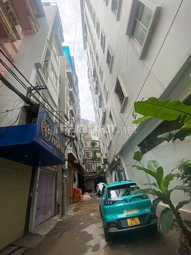 chính chủ bán nhà mặt ngõ 575 kim mã, xe oto tránh