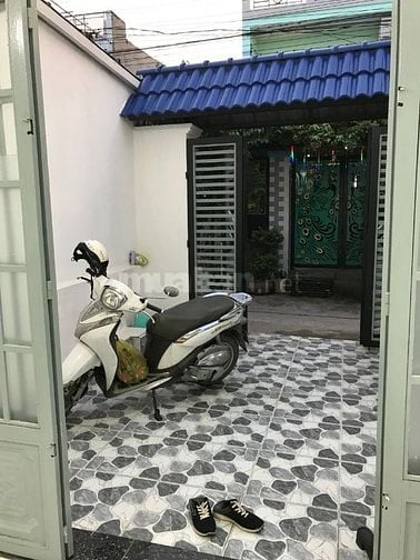 Nhà 4,2x19,4m Trệt+ 1lầu SHR ngã 3 Tân Kim, Cần Giuộc, LA