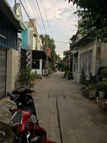 Nhà 4,2x19,4m Trệt+ 1lầu SHR ngã 3 Tân Kim, Cần Giuộc, LA