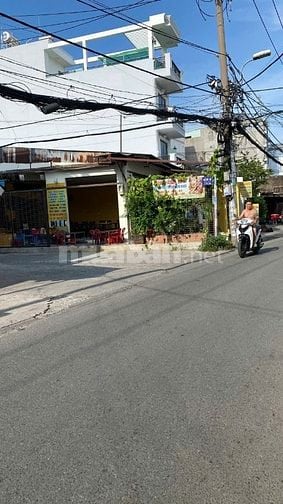 8x22, mặt tiền đường lk 10.11, ngay Phan Anh vào