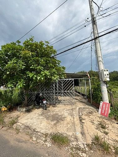 Đất có nhà kinh doanh, 7,5m mặt tiền nhựa. 436m2 giá 1,85 tỷ 