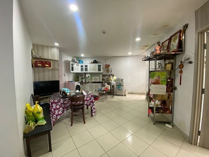 Bán 2,45 tỷ. Căn hộ 64.2m2, 2 PN 1WC, 8x Đầm Sen, Tô Hiệu Q.Tân Phú.