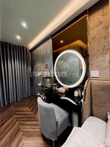 Cần bán gấp căn hộ Carillon 7 căn 2PN-1WC giá tốt