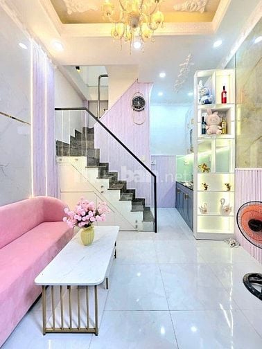 Nhà 2 Lầu sổ Hồng 1 tỷ 290 Huỳnh Tấn Phát-Q7