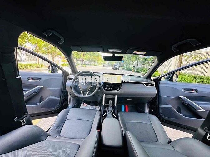 Toyota Corolla Cross 1.8G sản xuất 2023