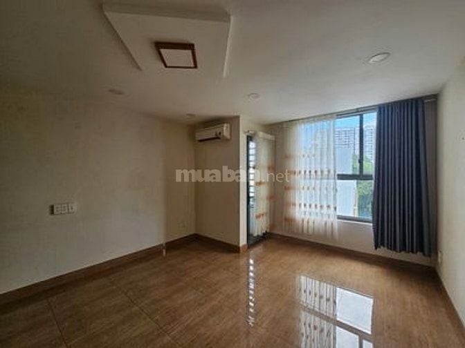 Thanh lý 25 căn hộ chung cư ngay MT Hồng Hà , Giá 2.8 tỷ. SHR