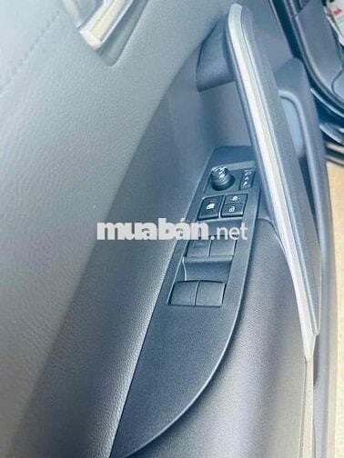 Toyota Corolla Cross 1.8G sản xuất 2023