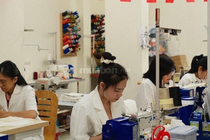 Cần tuyển nhân viên may mẫu tại Tân Phú