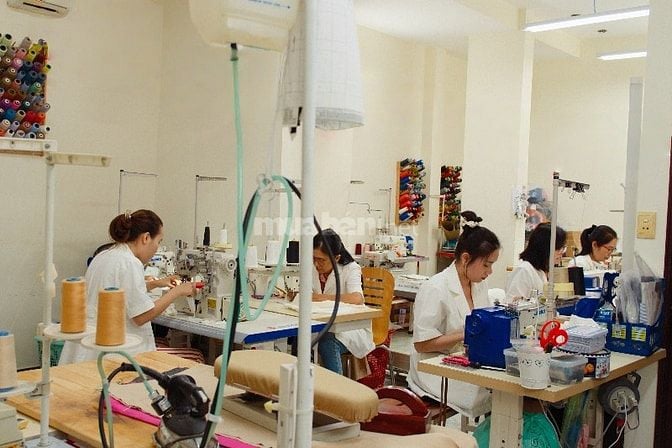 Cần tuyển nhân viên may mẫu tại Tân Phú