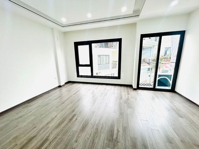 Bán Gấp nhà Nam Dư Lĩnh Nam Ô tô qua nhà. DT 46M 5 Tầng 8.3 tỷ.