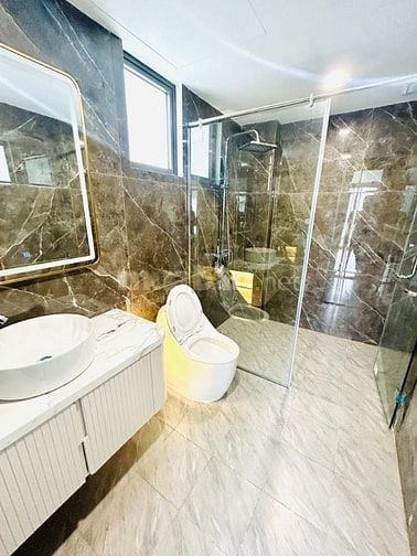 Bán Gấp nhà Nam Dư Lĩnh Nam Ô tô qua nhà. DT 46M 5 Tầng 8.3 tỷ.