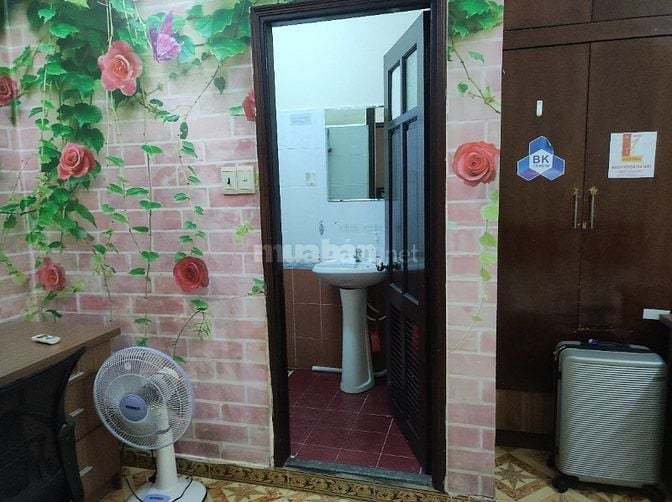 Cho thuê phòng đường Bạch Đằng gần sân bay, CV Gia Định
