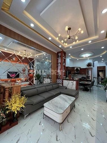 BÁN NHÀ KINH DOANH SPA GIÁ 630TR ( THƯƠNG LƯỢNG)