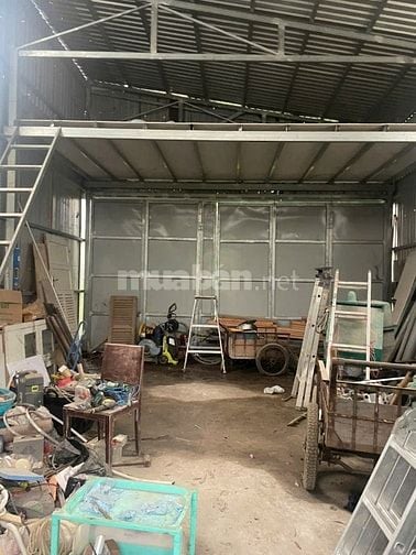Cho thuê 2 kho hàng ở trung tâm Quận 2, kho nhỏ 60m2, kho lớn 120m2