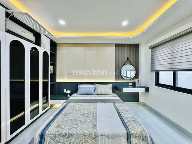Bán gấp nhà ở đường Phó Cơ Điều, phường 7, quận 11, giá 3 tỷ.