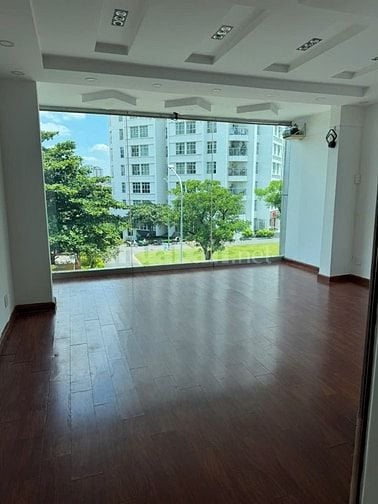 Cho Thuê nhà Nguyên Căn Mặt Tiền đường lớn - Phù hợp Mở Văn Phòng 