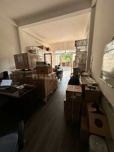 Bán nhà mặt tiền đường lớn, tiện kinh doanh, ở hoặc cho thuê