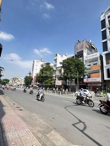 Bán gấp nhà MT Lê Văn Sỹ, Quận 3 - 197m2 (6.25 x 24.5; Nở hậu 10m)