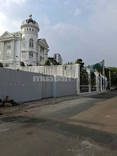 Bán đất biệt thự đường Nguyễn Duy Trinh Quận 2 giá 50 tỷ