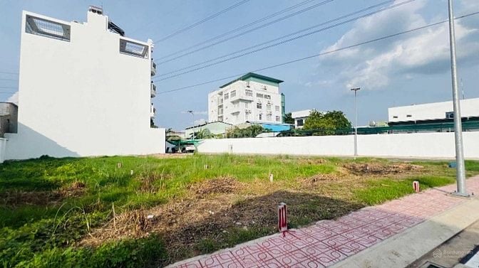 Thanh lý 18 nền đất đường Kinh Dương Vương , An Lạc.Giá 2.8 tỷ /60m2