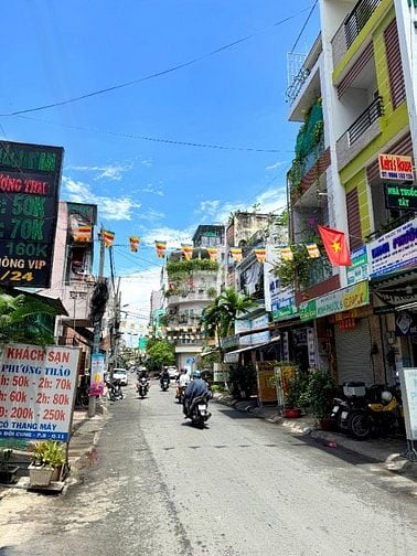 🌷 🌷 🌷 BÁN NHÀ MẶT TIỀN 138 ĐƯỜNG QUÂN SỰ - P. 9 - Q. 11 - TPHCM