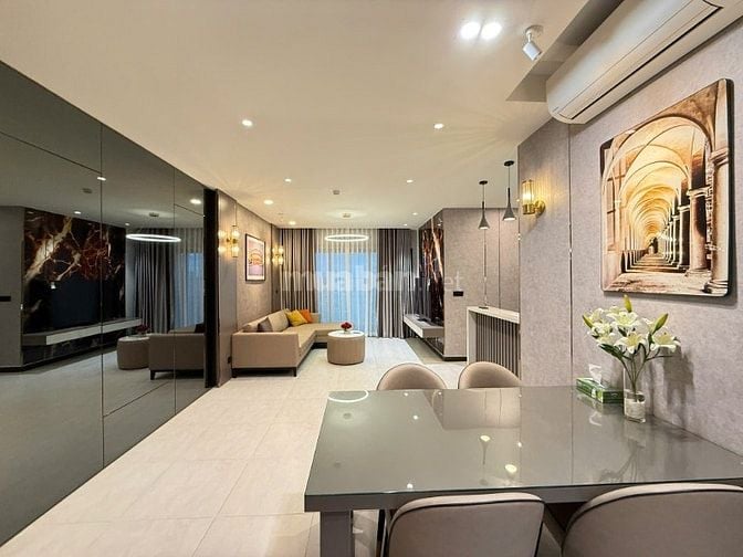 Căn 2PN/62m2 Phạm Văn Đồng view hồ bơi 1,91 tỷ sổ hồng riêng bao phí