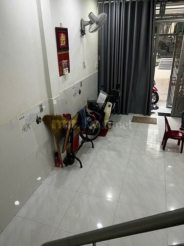 NGAY PHẠM VĂN HAI - HXH - 2 LẦU 2 PN - 31M2 - GIÁ 4.7 TỶ