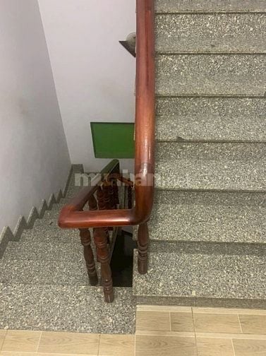 Nhà bán mã lò, P. Bhha, Q. Bình tân