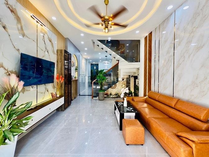 TC 3 Tỷ mua ngay căn nhà 2 tầng ngay Thùy Trâm, BT. DT: 52.5m2. Hẻm 5m