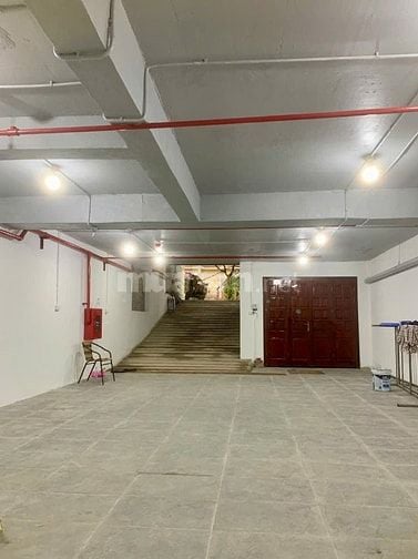 Cho thuê 245m2 sàn tầng 3,4,5 nhà mặt phố Lê Trọng Tấn, Hà Đông