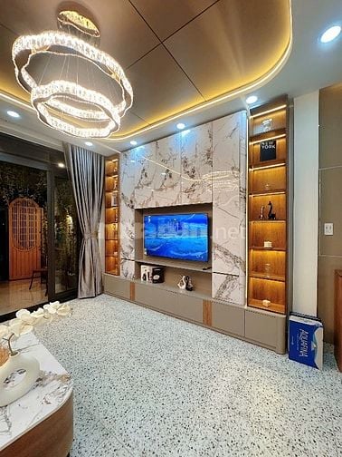 Nhà DT:4,9x15m tuyệt đẹp CAO CẤP hẻm Hoàng Hoa Thám, P5, Q.Phú Nhuận.