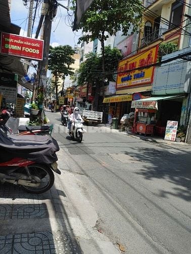 🔑 PHÒNG 18M² –  ĐỦ TIỆN NGHI, RIÊNG TƯ, CÓ MÁY LẠNH , GIÁ CHỈ 3,3 TR
