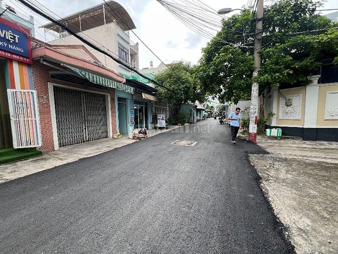 Siêu phẩm DT:5x19m 5 Lầu THANG MÁY hẻm 8m Nguyễn Văn Khối, P8, Q.G