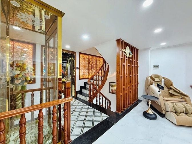 Siêu phẩm DT:5x19m 5 Lầu THANG MÁY hẻm 8m Nguyễn Văn Khối, P8, Q.G