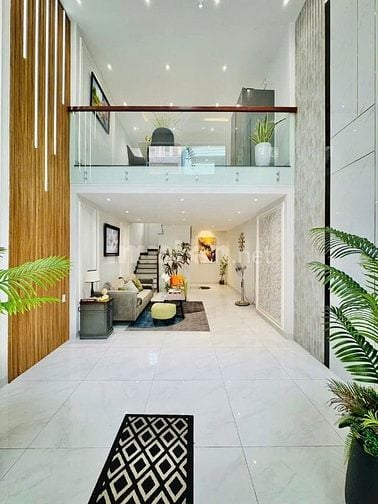 Xoay vốn bán gấp DT 49m2 giá 2 tỷ 750 triệu Hoàng Hoa Thám, Bình Thạnh