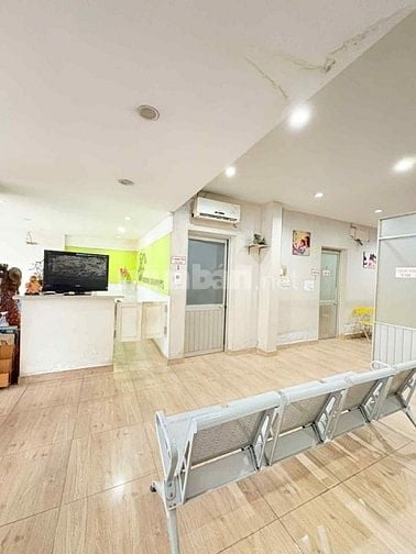 Cho thuê nhà mặt tiền đường trường chinh 200m2 ( không môi giới )