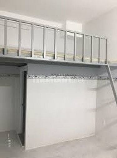 Phòng gác lửng giá 3000k,an ninh có bảo vệ 24/24