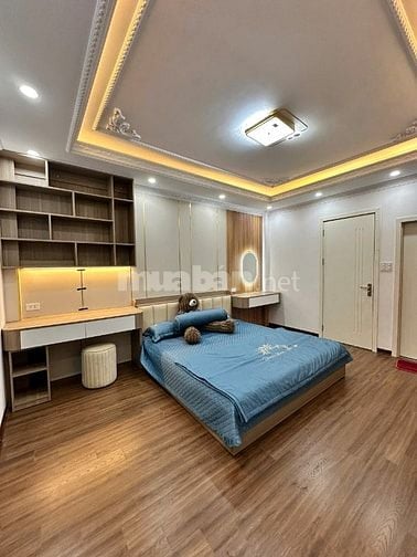 Hơn 5 Tỷ Nhà Hoàng Mai 5 Tầng Full Nội Thất - Ô Tô Đỗ Sát Cửa