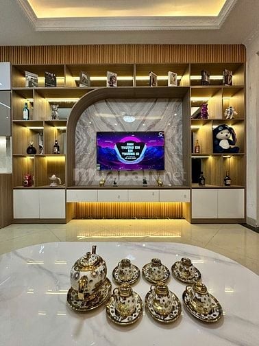 Hơn 5 Tỷ Nhà Hoàng Mai 5 Tầng Full Nội Thất - Ô Tô Đỗ Sát Cửa