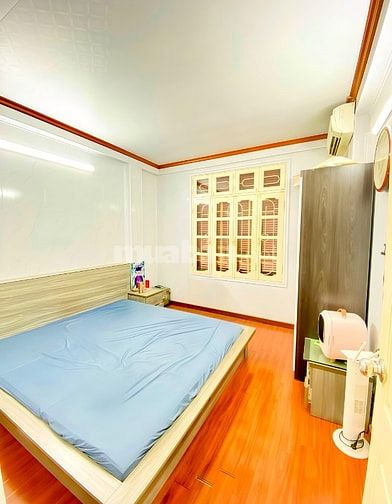 Bán nhà phố Trích Sài, Tây Hồ 39m2*6t, 5m ra phố, oto tránh,KD,>17tỷ.