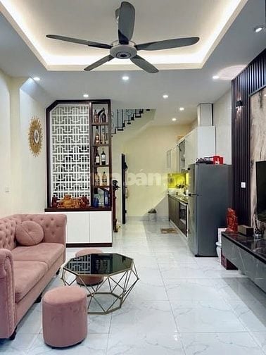HIẾM QUÁ NHÀ BỒ ĐỀ - 5 TẦNG DÂN XÂY CỰC CHẮC CHẮN - NHÚ 5 TỶ