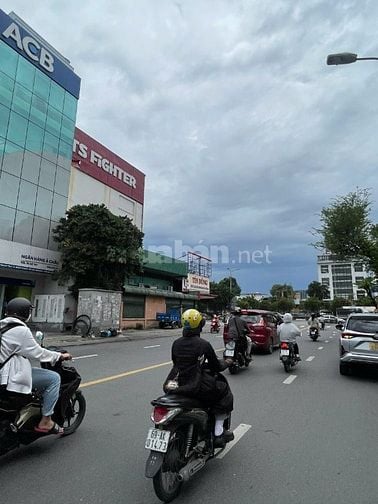 GÓC 2 MT Nguyễn Gia Trí, Bình Thạnh - 200m2 (10 x 20m) - Hầm 7 Tầng