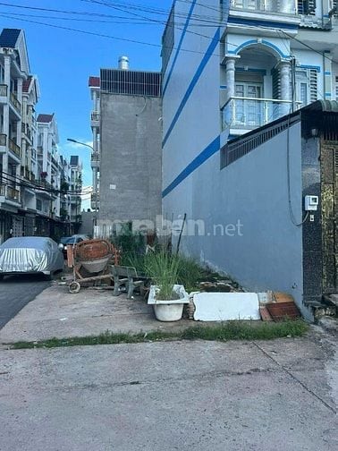 Bán lô đất hẻm 2 mặt tiền đường Hiệp Thành, Q12 ngay chợ Hiệp Thành